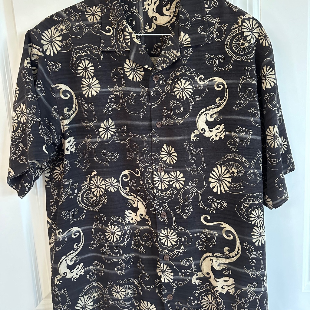 Tommy Bahama Men's Silk Shirt, Size Medium, Black And Cream Dragon Print.